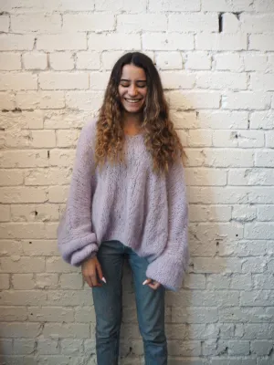 Handknit V neck batwing sweater (Alpaca)